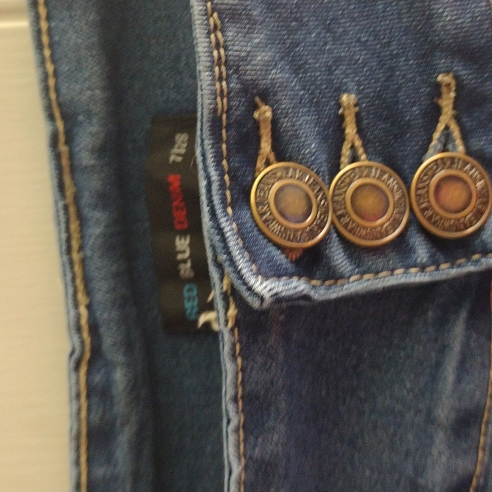 Jeans - Picture 4 of 4